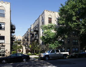 Robey Condominiums in Chicago, IL - Building Photo - Building Photo