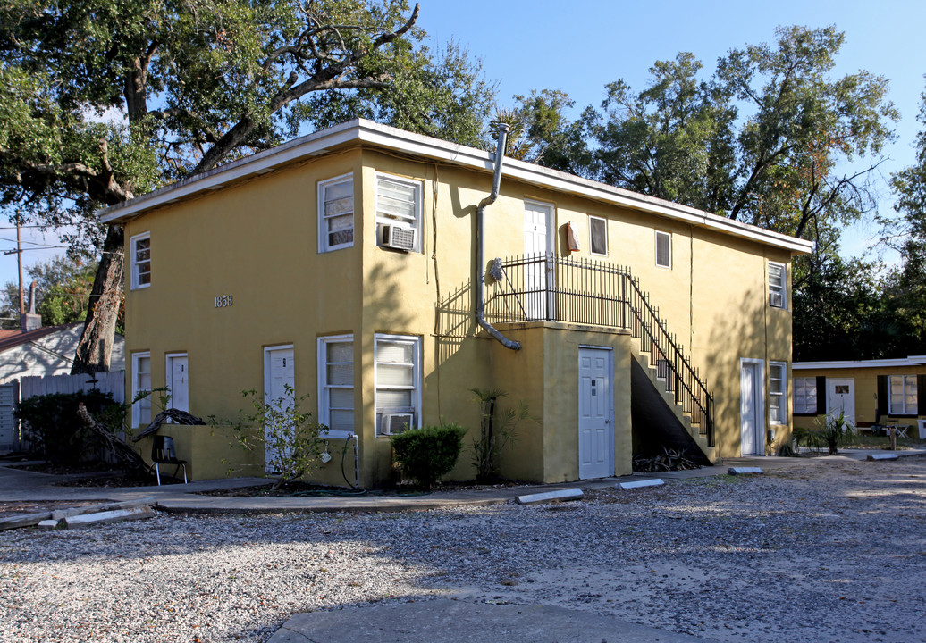 1858 Cornell Ave in Winter Park, FL - Foto de edificio