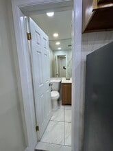 1885 Eastern Pky, Unit 3A in Brooklyn, NY - Foto de edificio - Building Photo