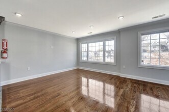 126 N 15th St in East Orange, NJ - Building Photo - Building Photo