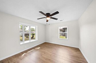7630 Mosside St in Houston, TX - Building Photo - Building Photo