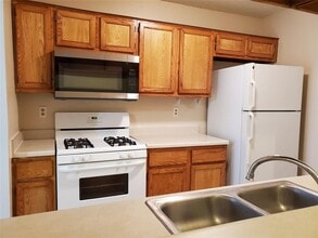 507 Greenlawn Blvd in Round Rock, TX - Building Photo - Building Photo