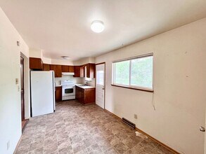 2430 Clearview Ave in Fort Collins, CO - Building Photo - Building Photo