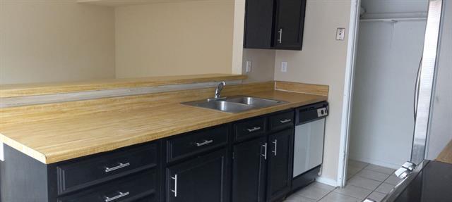 property at 4605 Jenkins Cir