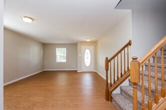 1929 Orchid Bloom Dr in Indianapolis, IN - Foto de edificio - Building Photo