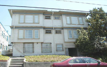 1826 9th Ave in Oakland, CA - Building Photo - Building Photo