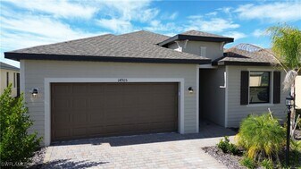 14905 Palamos Cir in Ft. Myers, FL - Building Photo