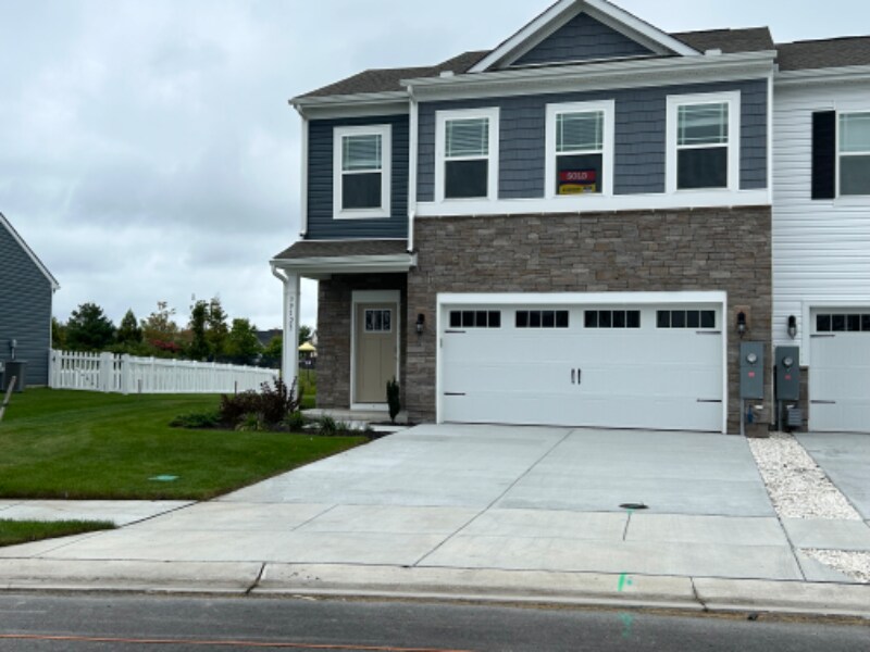 39123 Sail Away Ln in Millville, DE - Building Photo