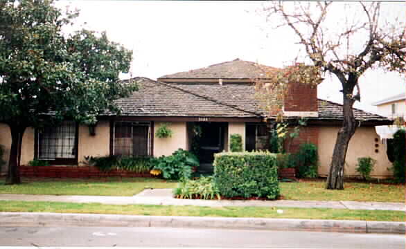 3126 E Orangethorpe Ave in Anaheim, CA - Building Photo