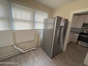 859 St Clair St in Jacksonville, FL - Building Photo - Building Photo