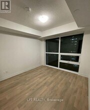 20 Meadowglen Pl in Toronto, ON - Building Photo - Building Photo