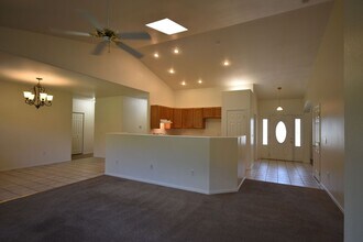 2708 S Zillah Ct in Kennewick, WA - Building Photo - Building Photo