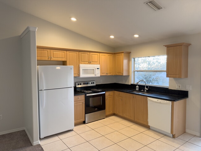 701 E palm St in Bunnell, FL - Building Photo - Building Photo