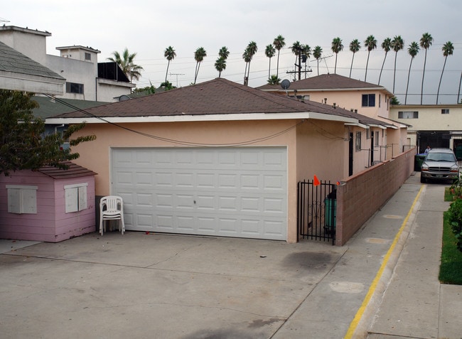 416 W Regent St in Inglewood, CA - Foto de edificio - Building Photo