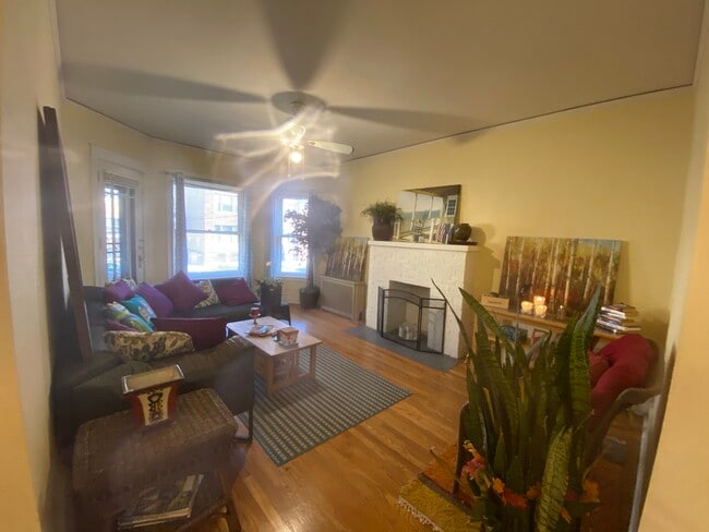 5614 N Wayne Ave, Unit 1