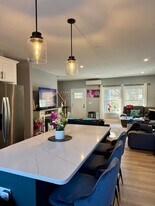 521 Walnut Hill Rd in North Yarmouth, ME - Building Photo