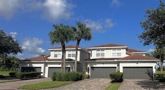 14073 Black Beauty Dr, Unit 3072 in Punta Gorda, FL - Building Photo