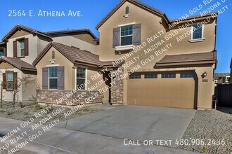 2564 E Athena Ave in Gilbert, AZ - Building Photo - Building Photo
