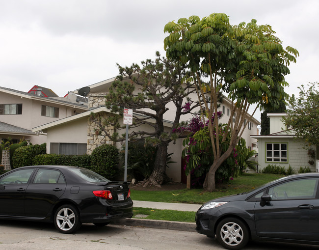 1839 Colby Ave in Los Angeles, CA - Building Photo - Building Photo