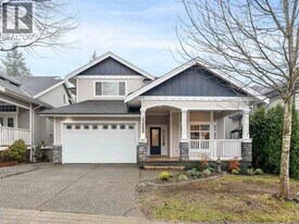 23888-2117B 117b Ave in Maple Ridge, BC - Building Photo