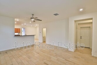 5216 S 16th Pl in Phoenix, AZ - Foto de edificio - Building Photo