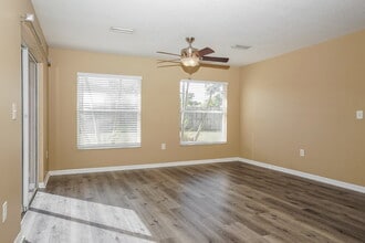 2715 94th St E in Palmetto, FL - Building Photo - Building Photo