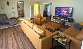 1634 W 104th St, Unit A in Los Angeles, CA - Building Photo