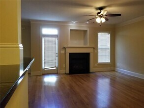 10292 Quadrant Ct in Alpharetta, GA - Building Photo - Building Photo