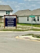 4153 Bermuda Ln in Seguin, TX - Building Photo - Building Photo