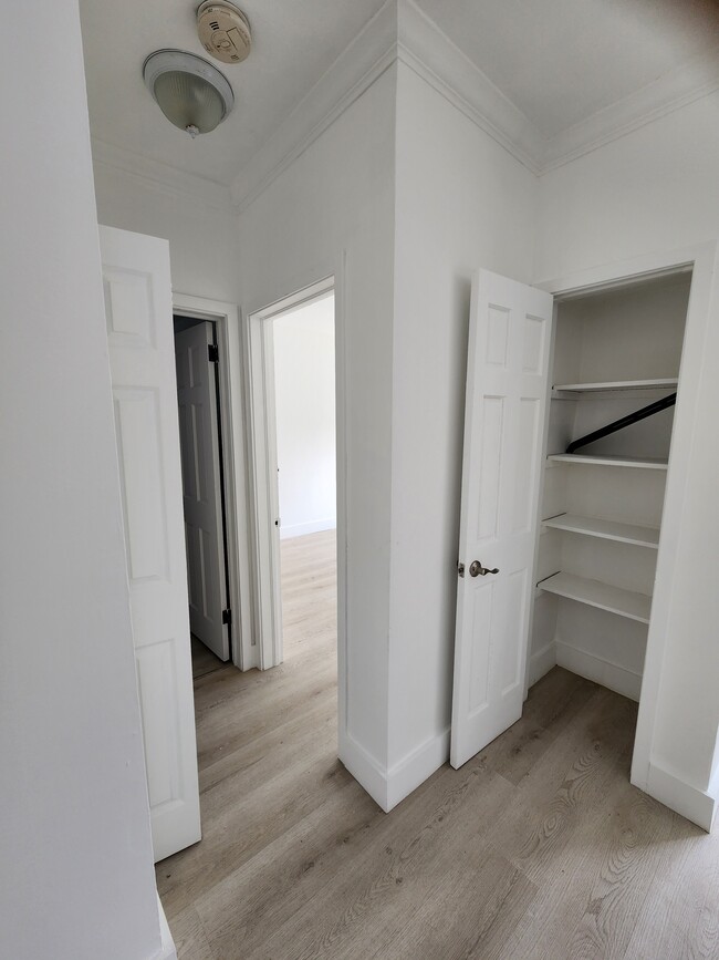 6844 Abbott Ave in Miami Beach, FL - Building Photo - Building Photo