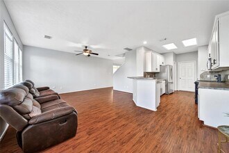 3306 Orchid Trace Ln in Houston, TX - Building Photo - Building Photo