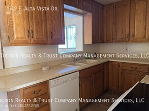2549 E Alta Vista St in Tucson, AZ - Building Photo - Building Photo