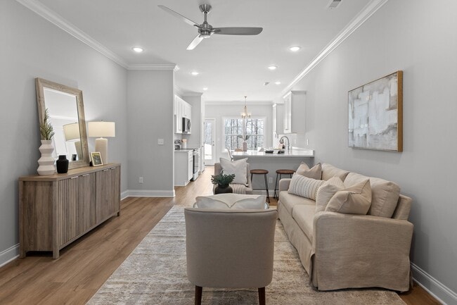 332 Bellingham Dr NE