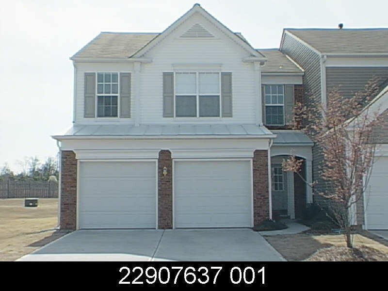 8165 Kincaid Ct in Charlotte, NC - Building Photo