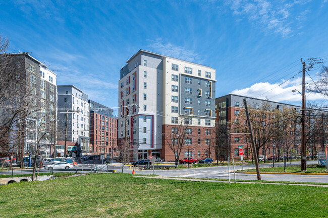 Aspen Heights College Park in College Park, MD - Building Photo - Building Photo