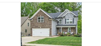 143 Sycamore Hill Dr in Clarksville, TN - Building Photo