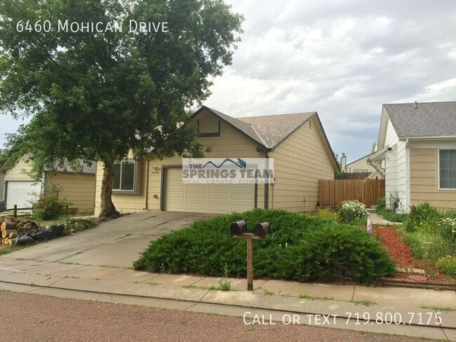 6460 Mohican Dr in Colorado Springs, CO - Building Photo - Building Photo