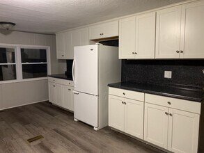 126 Southside Dr in Newville, PA - Building Photo - Building Photo