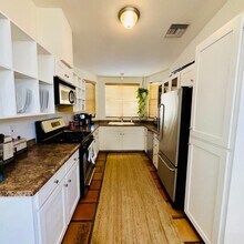 325 W Santa Barbara in Nogales, AZ - Building Photo - Building Photo