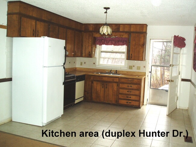 110 Hunter Dr, Unit 110