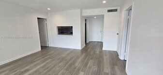 4848 NW 24th Ct in Lauderdale Lakes, FL - Building Photo