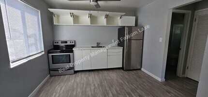 910 Mormon St in Folsom, CA - Building Photo - Building Photo