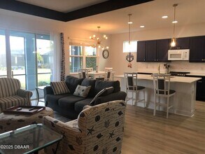 677 Landshark Blvd in Daytona Beach, FL - Building Photo - Building Photo