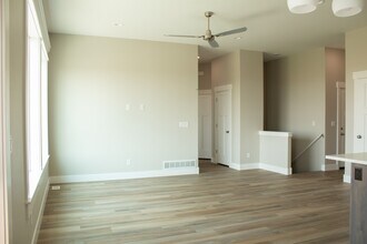 6984 S 9th W in Idaho Falls, ID - Building Photo - Building Photo