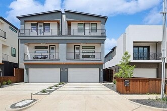 2433 Vagas St in Dallas, TX - Building Photo - Building Photo