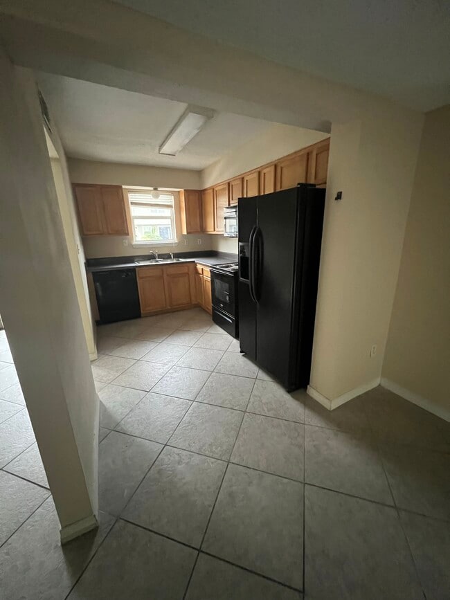 1625 Martin Bluff Rd in Gautier, MS - Building Photo - Building Photo