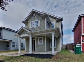 10111 Victoria Falls Ln in Houston, TX - Building Photo