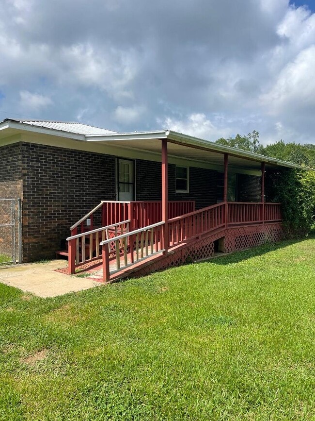 1215 Early St in Oxford, AL - Building Photo - Building Photo
