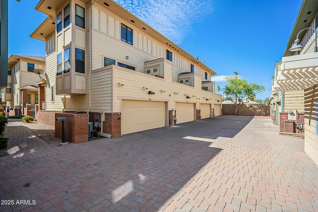 768 S Beck Ave in Tempe, AZ - Building Photo - Building Photo