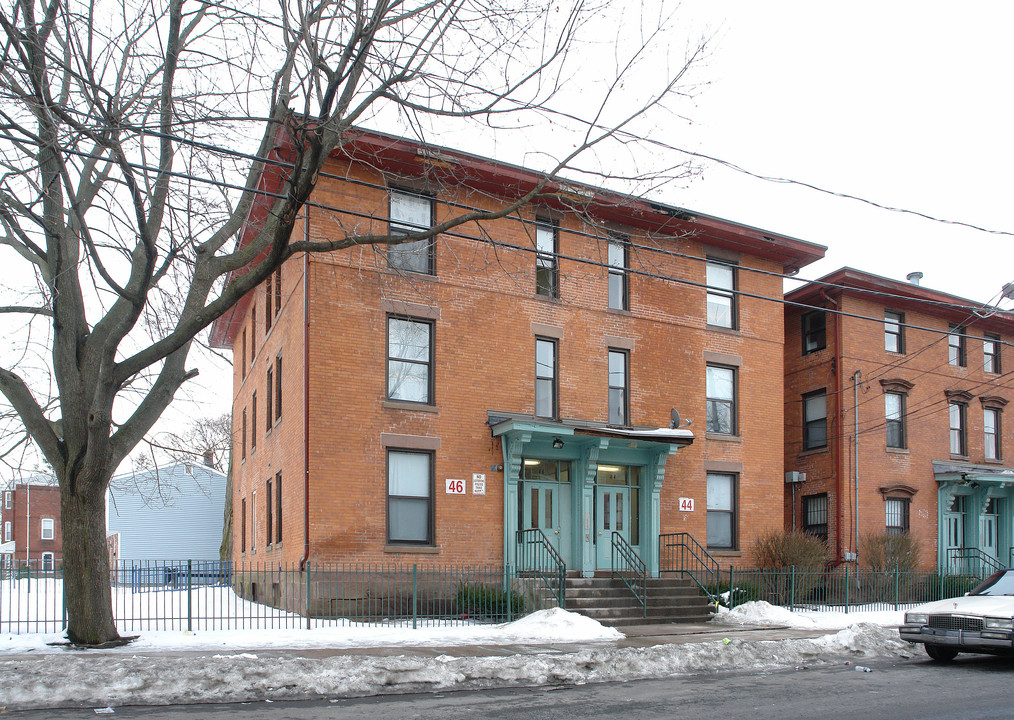 44-46 Center St in Hartford, CT - Building Photo